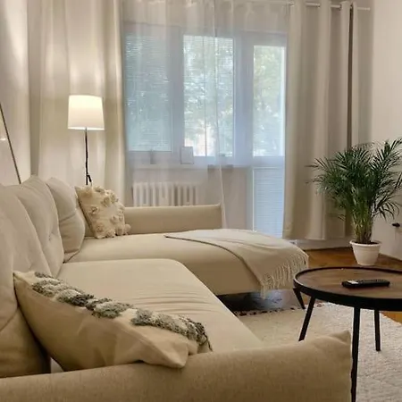 Utulny Blizko Centra Kosic Apartment
